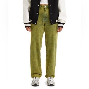 *NWT* Women’s Levi’s ‘94 Baggy Green Denim Jeans